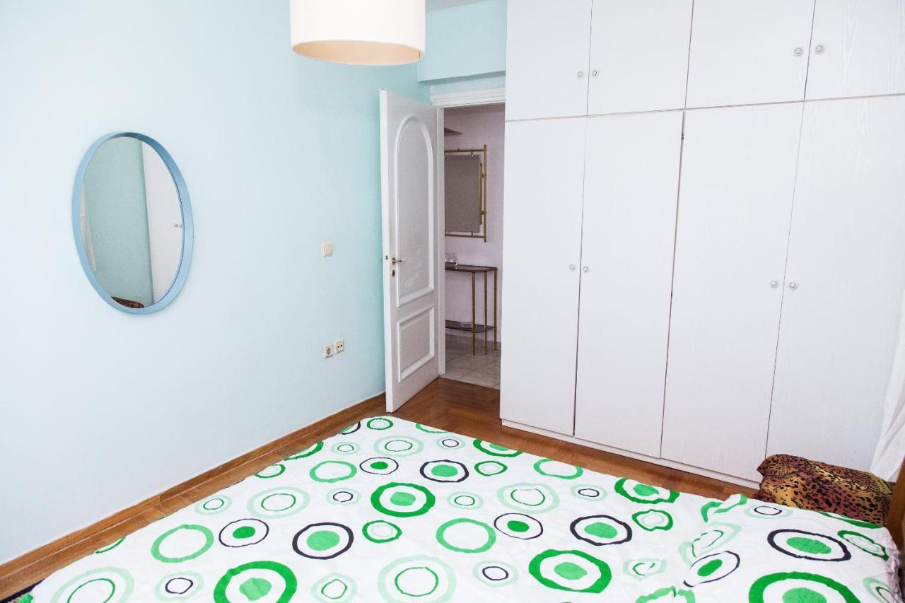Sunny Apartment Near Metro Station เอเธนส์ ภายนอก รูปภาพ