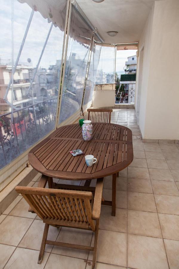 Sunny Apartment Near Metro Station เอเธนส์ ภายนอก รูปภาพ
